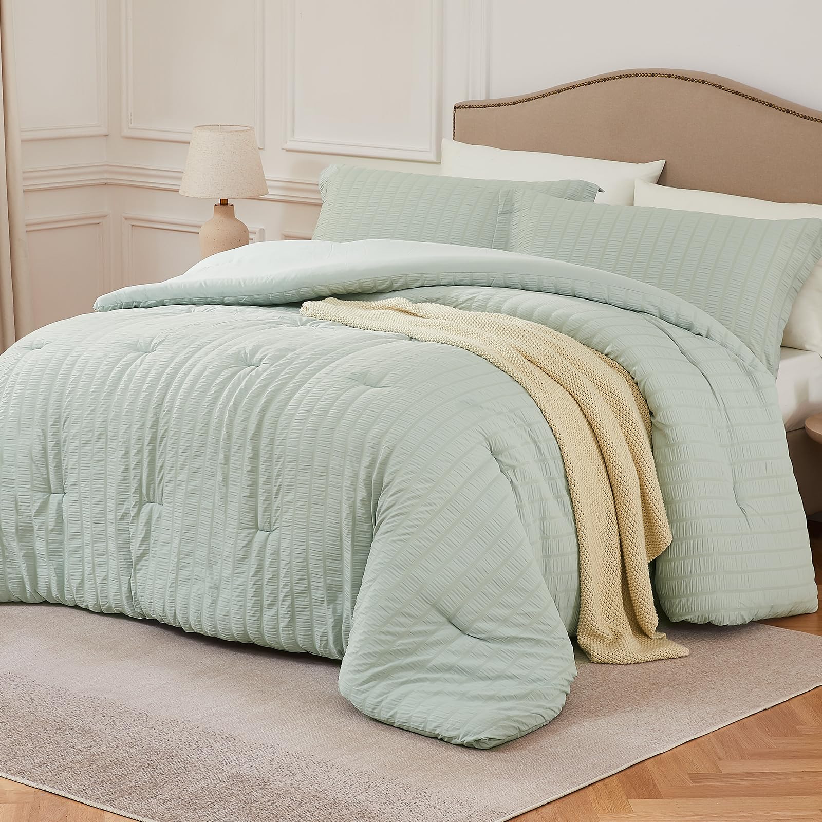 Quataly Sage Green Queen Comforter Set - 3 Pieces Seersucker Lightweight Bedding Comforter Sets (1 Soft Fluffy Comforter & 2 Pil